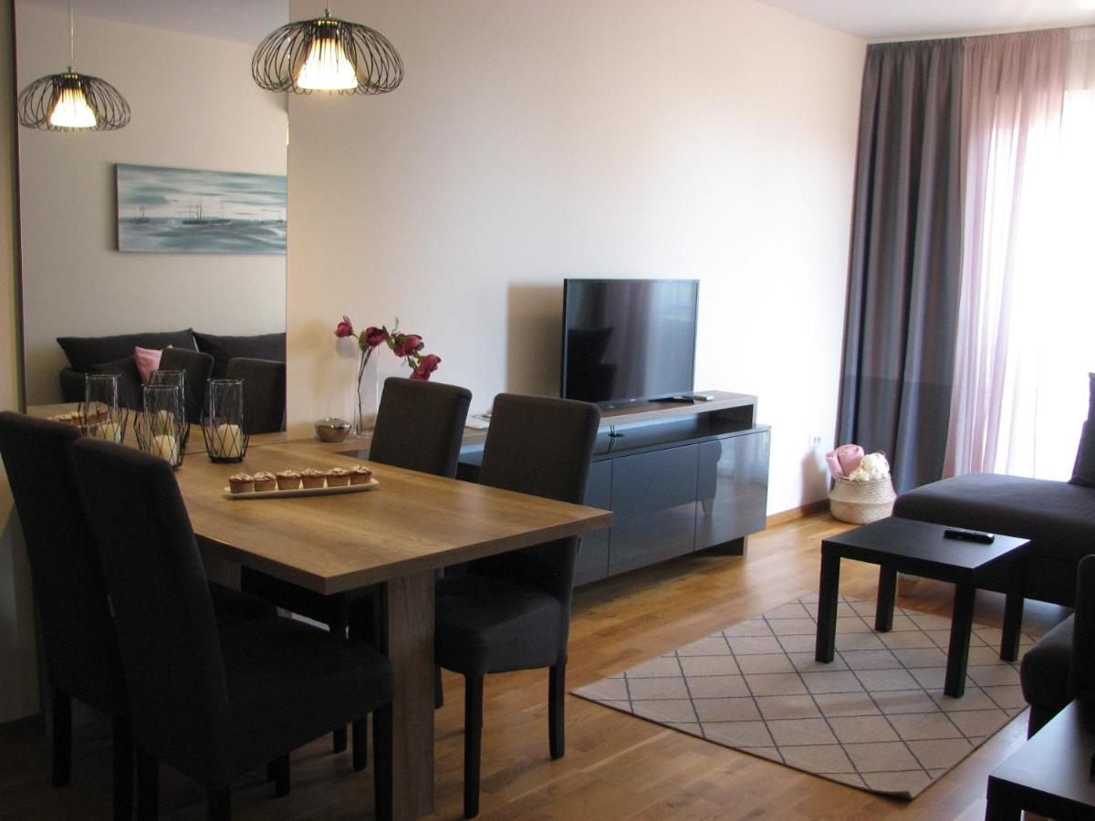 Apartments B&S Lux Budva Bagian luar foto