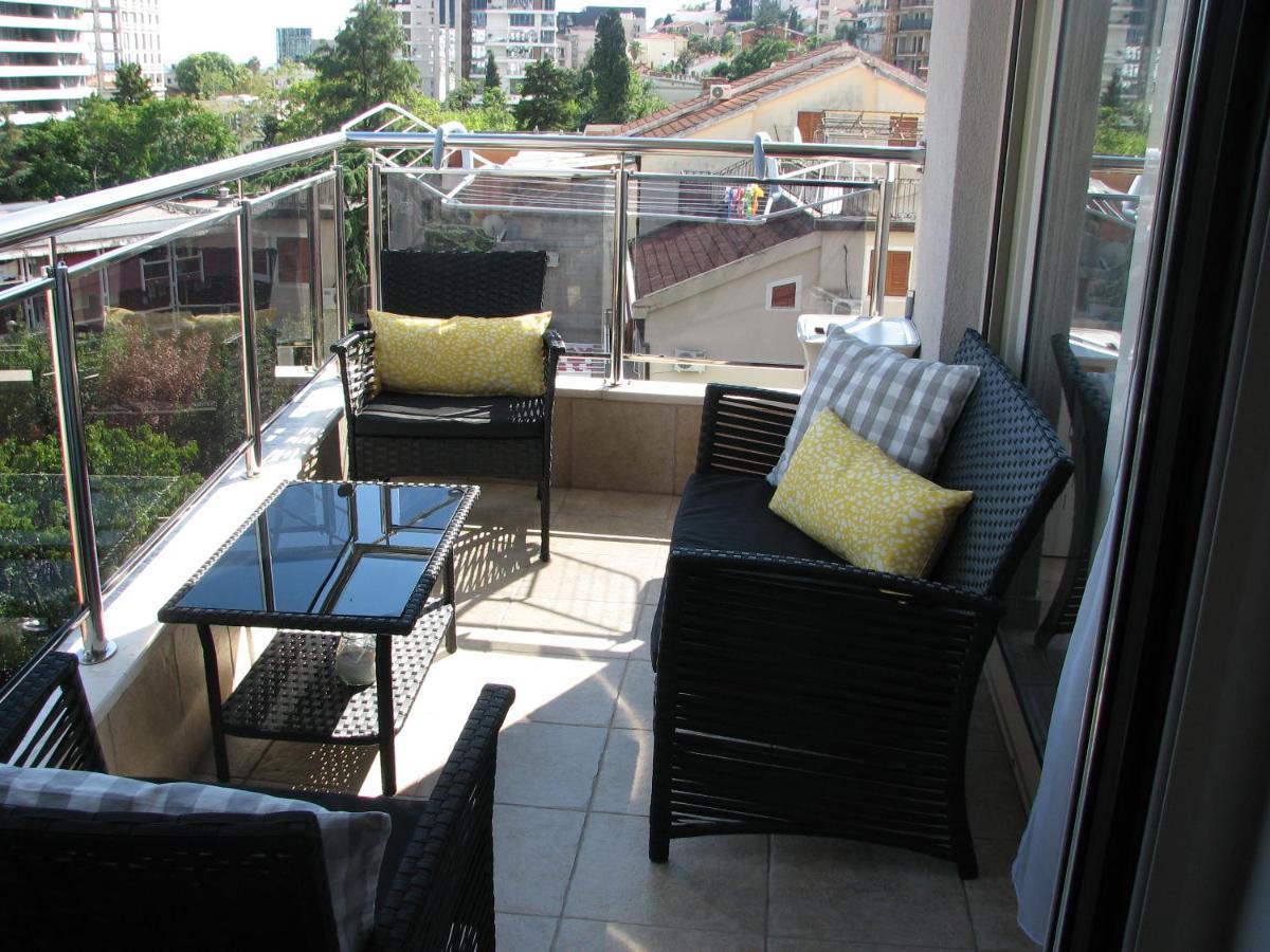 Apartments B&S Lux Budva Bagian luar foto