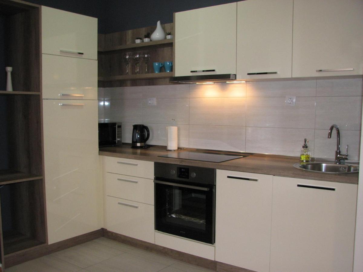 Apartments B&S Lux Budva Bagian luar foto