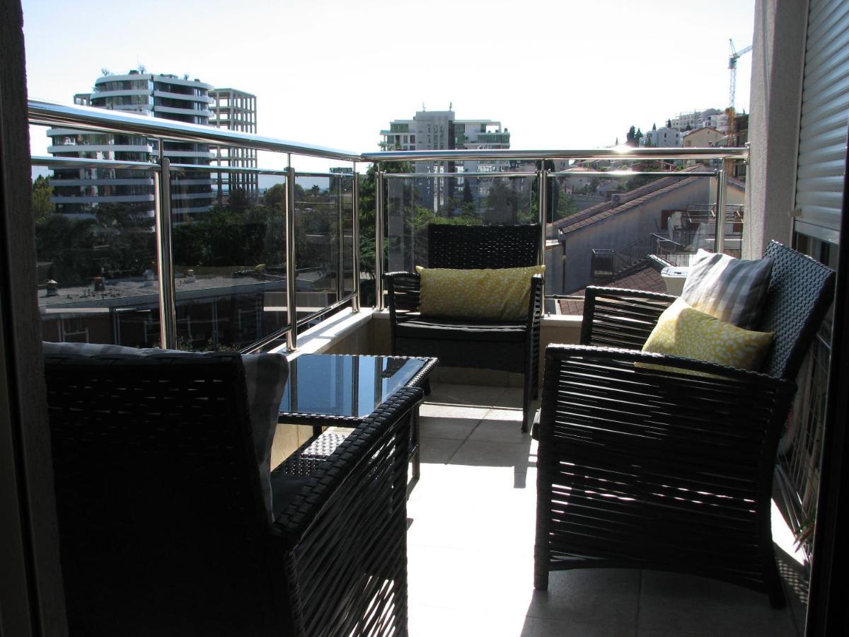 Apartments B&S Lux Budva Bagian luar foto