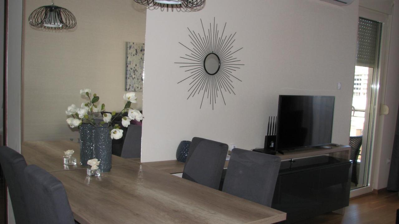 Apartments B&S Lux Budva Bagian luar foto